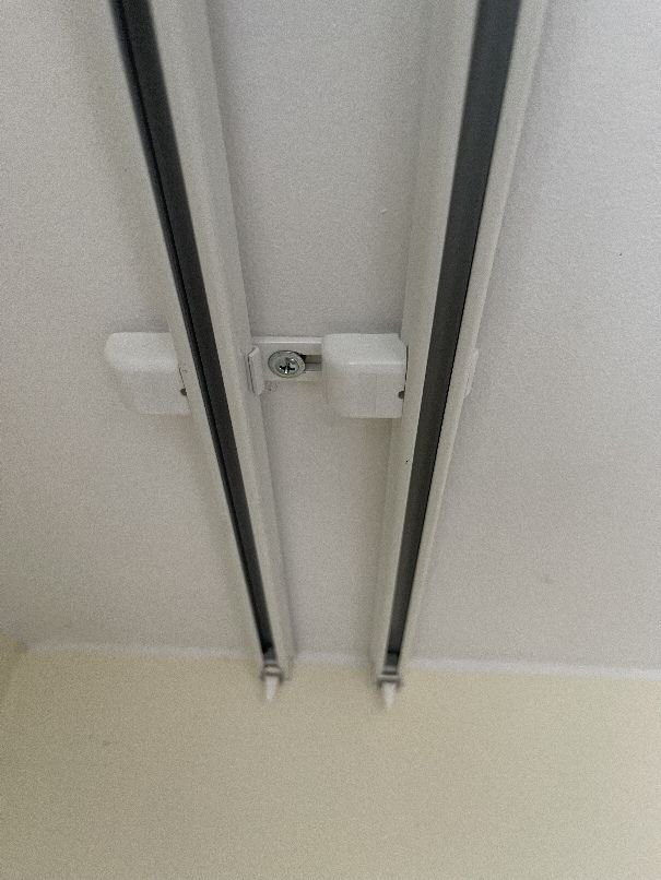 Aluminum Doppelter Wandvorhanghalter. 180 cm lang.(schwarz)